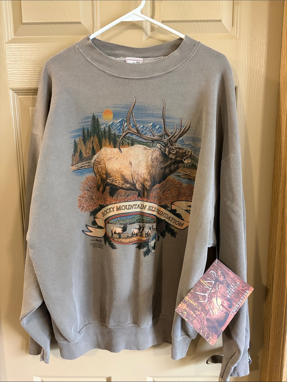 Rocky Mountain Elk Foundation Graphic Sweatshirt Men’s XL